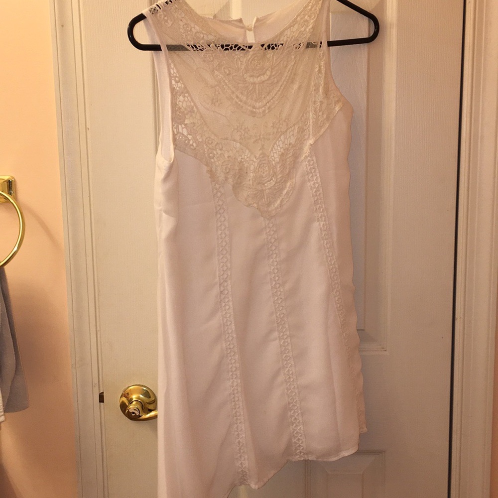 White boho dress - Picture 3 of 3